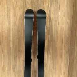 2022 Elan Ripstick 86 TW Jr W/ Tyrolia Attack 11 Demo Bindings