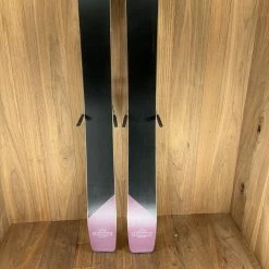 2022 Elan Ripstick 102 W W/Tyrolia Attack 11 Demo Bindings Ski