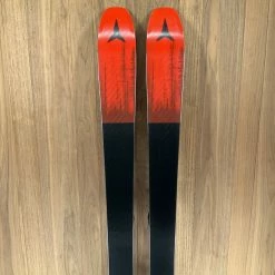 2022 Atomic Maverick 88 Ti W/ Tyrolia Attack 11 Demo Bindings Ski