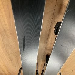 2022 Atomic Maverick 88 Ti W/ Tyrolia Attack 11 Demo Bindings Ski