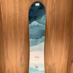 2022 Nitro Women's Drop Snowboard