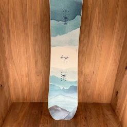 2022 Nitro Women's Drop Snowboard