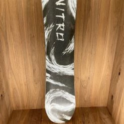2022 Nitro Santoku Snowboard