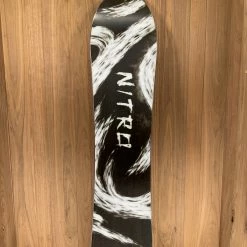 2022 Nitro Santoku Snowboard