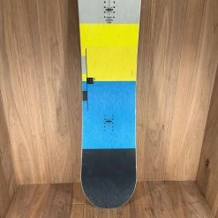 2022 Nitro Team Gullwing Snowboard