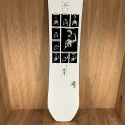 2022 Rome Party Mod Snowboard