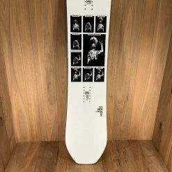 2022 Rome Party Mod Snowboard