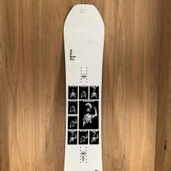 2022 Rome Party Mod Snowboard