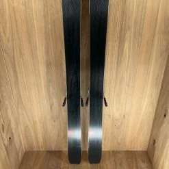 2022 Atomic Maverick 95 Ti W/ Tyrolia Attack 14 Demo Bindings Ski