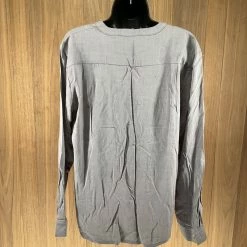 Reverb Women's Long Sleeve Button Up Shirt