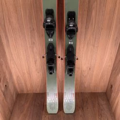2022 Salomon QST 106 W/ Armada Warden 13 Demo Bindings Ski