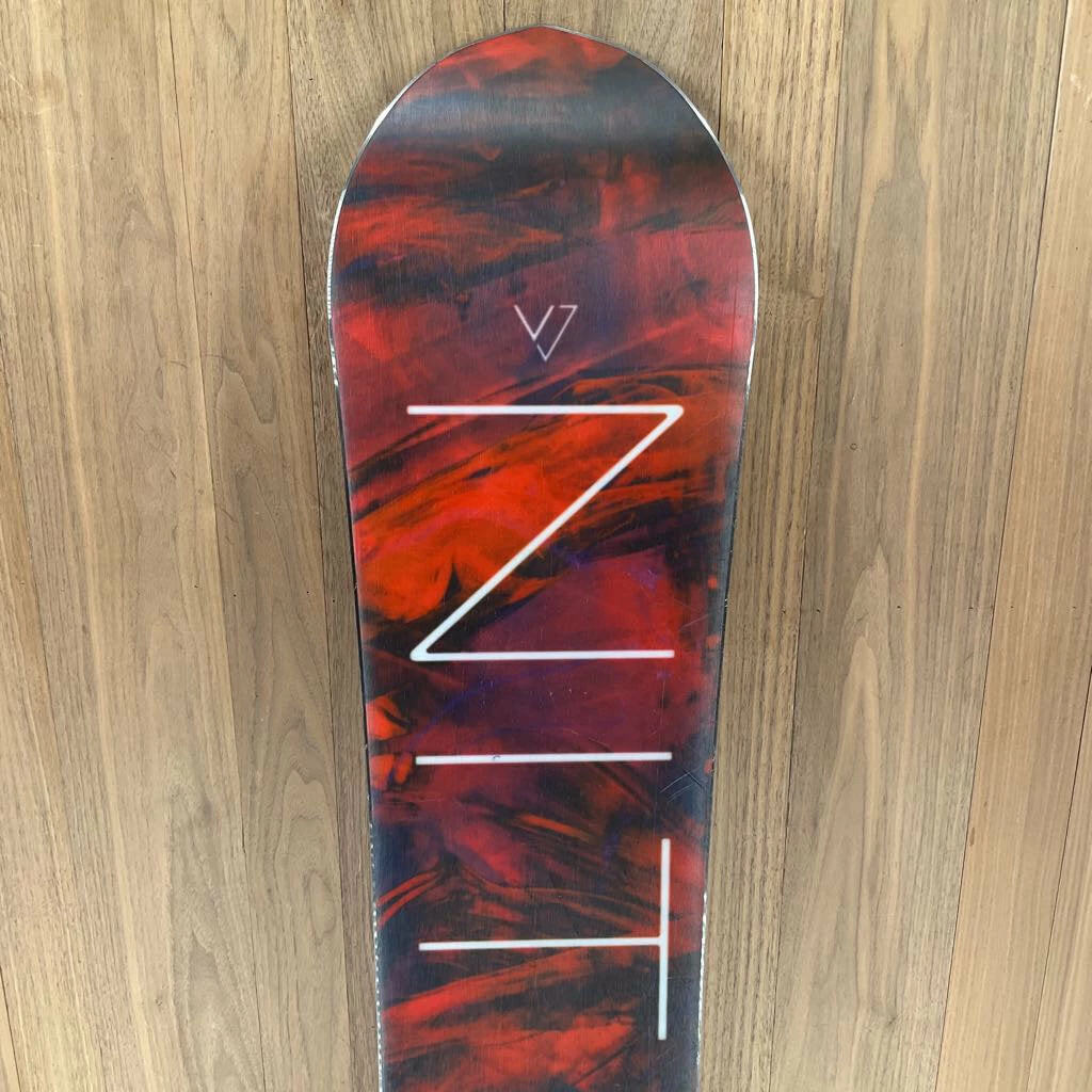 2022 Nitro Women's Victoria Snowboard 5 2022 Nitro Women's Victoria Snowboard