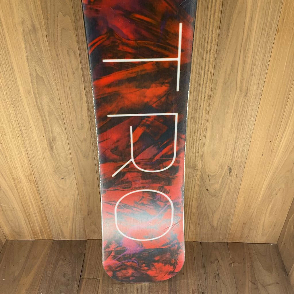 2022 Nitro Women's Victoria Snowboard 6 2022 Nitro Women's Victoria Snowboard