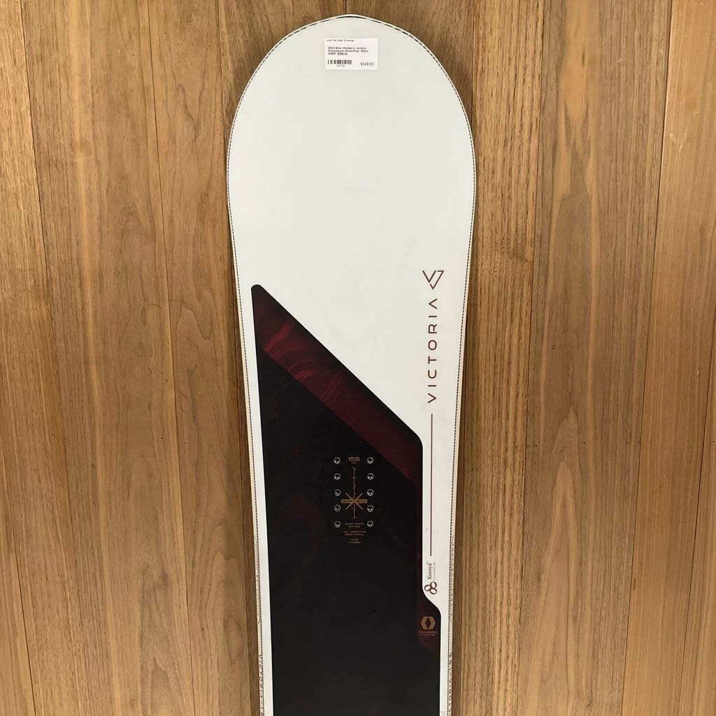 2022 Nitro Women's Victoria Snowboard 15 2022 Nitro Women's Victoria Snowboard