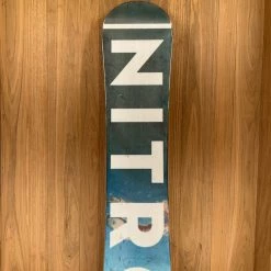 2022 Nitro Women's Mystique Snowboard