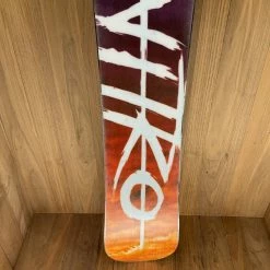 2022 Nitro Beast Snowboard
