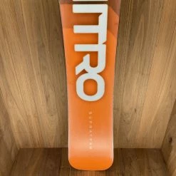 2022 Nitro Suprateam Snowboard