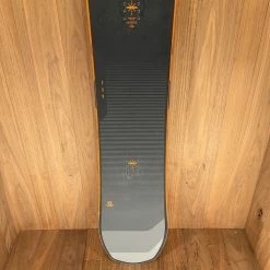 2022 Nitro Suprateam Snowboard