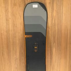 2022 Nitro Suprateam Snowboard