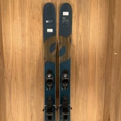 Ski 2022 Armada ARV 116 JJ UL W/ Armada Warden 12 Demo Bindings