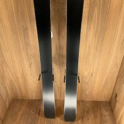 2022 Salomon QST Lux 92 W/ Salomon Warden 11 Demo Bindings