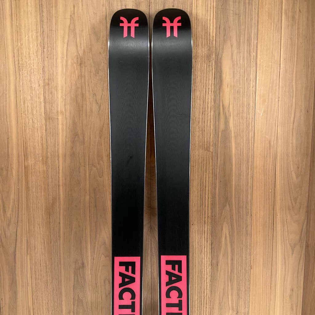 2022 Faction Prodigy 2.0X W/ Tyrolia Attack 14 Demo Bindings Ski 9 2022 Faction Prodigy 2.0X W/ Tyrolia Attack 14 Demo Bindings Ski