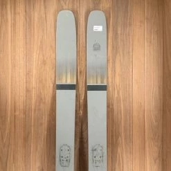 2022 Armada Declivity X