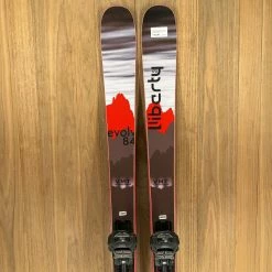 2022 Liberty Evolv 84 W/ Tyrolia Attack 14 Demo Bindings Ski