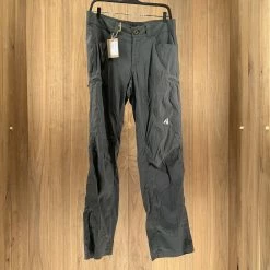 Eddie Bauer Men's Hiking Pant Outerwear And Clothing