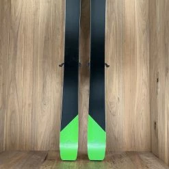 2022 Elan Ripstick 106 Black Edition W/ Tyrolia Attack 13 Bindings
