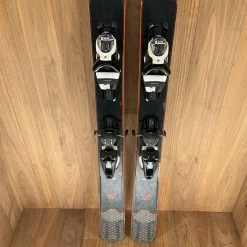Rossignol Sky 7 HD Skis W/ Look NX 12 Demo Bindings