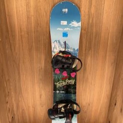 Burton Women's Trick Pony Snowboard W/ Burton Mission Bindings