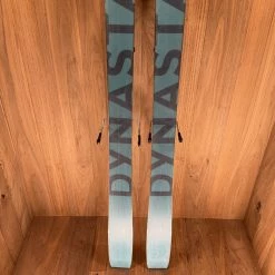 2021 Dynastar M Pro 84 W/ Look SPX 12 Bindings Ski