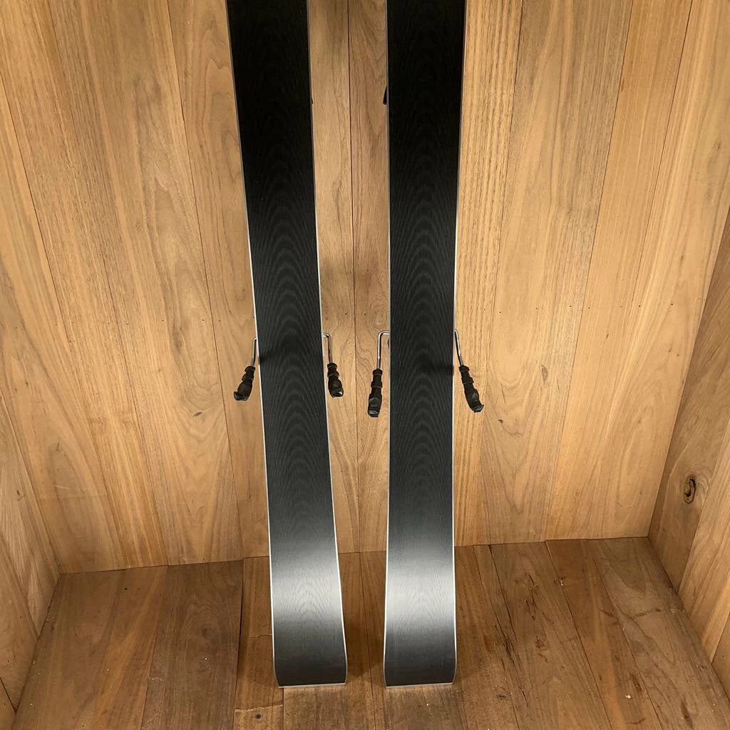 2022 Head Supershape E-Titan W/ Head PRD 12 Demo Bindings 12 2022 Head Supershape E-Titan W/ Head PRD 12 Demo Bindings