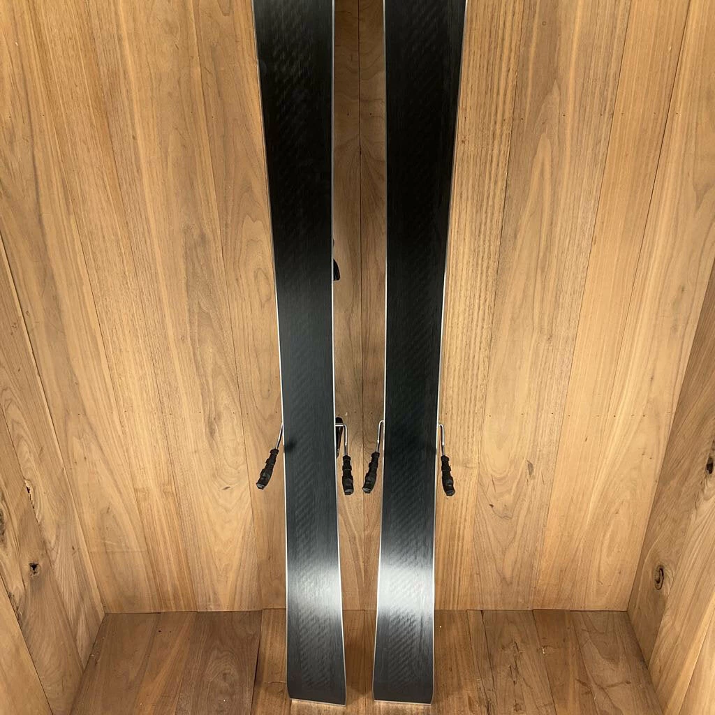 2022 Head Supershape E-Titan W/ Head PRD 12 Demo Bindings 6 2022 Head Supershape E-Titan W/ Head PRD 12 Demo Bindings