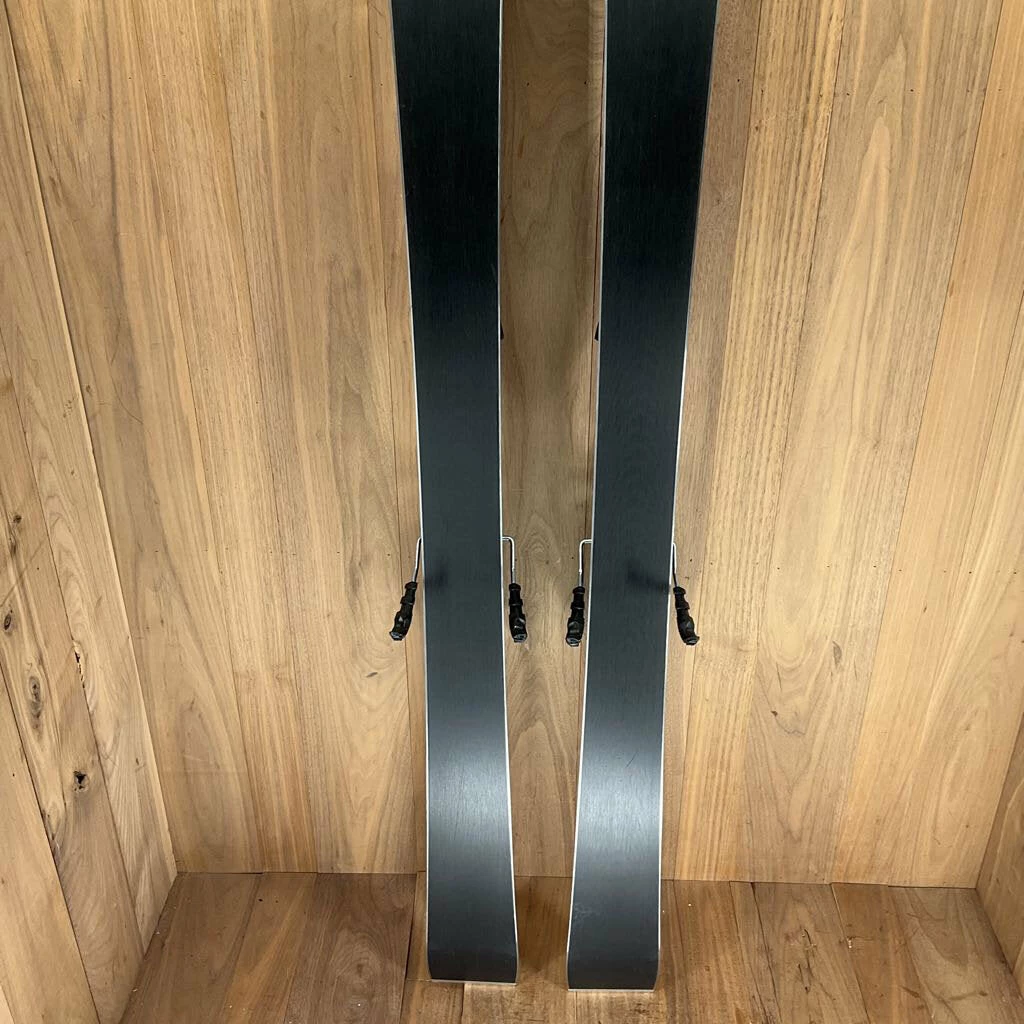 2022 Head Supershape E-Titan W/ Head PRD 12 Demo Bindings 10 2022 Head Supershape E-Titan W/ Head PRD 12 Demo Bindings