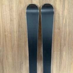 Ski 2022 Head Total Joy W/ Head Joy 11 Demo Bindings