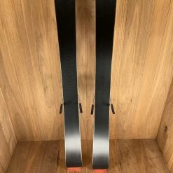 Ski 2022 Head Total Joy W/ Head Joy 11 Demo Bindings