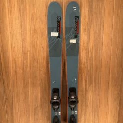 Ski 2022 Salomon QST 98 W/ Salomon Warden 13 Demo Bindings