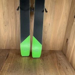 2022 Elan Ripstick 106 Black Edition W/ Tyrolia Attack 14 Demo Bindings