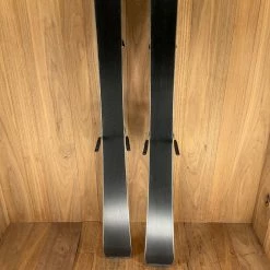 Head V-Shape V8 W/ Head PR 11 System Bindings