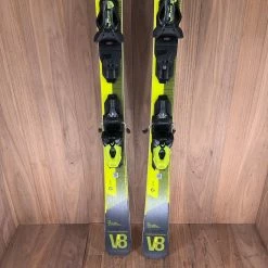 Head V-Shape V8 W/ Head PR 11 System Bindings