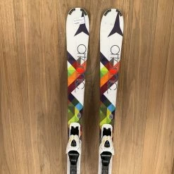 Atomic Affinity Air Skis W/ Atomic Demo Bindings