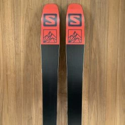 Ski 2022 Salomon QST 98 W/ Salomon Warden 11 Demo Bindings