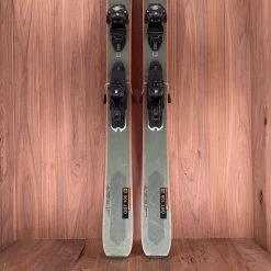 2022 Salomon QST 106 W/ Armada Warden 13 Demo Bindings