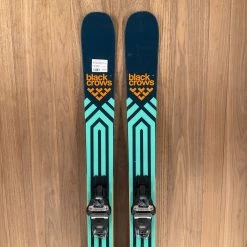 Ski 2022 Black Crows Atris Jr W/ Marker Squire 11 Demo Binding