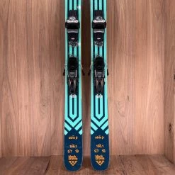 Ski 2022 Black Crows Atris Jr W/ Marker Squire 11 Demo Binding