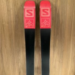 Ski 2022 Salomon Women's QST Lumen 99 W/ Armada Warden 11 Demo Binding 10 Ski 2022 Salomon Women's QST Lumen 99 W/ Armada Warden 11 Demo Binding