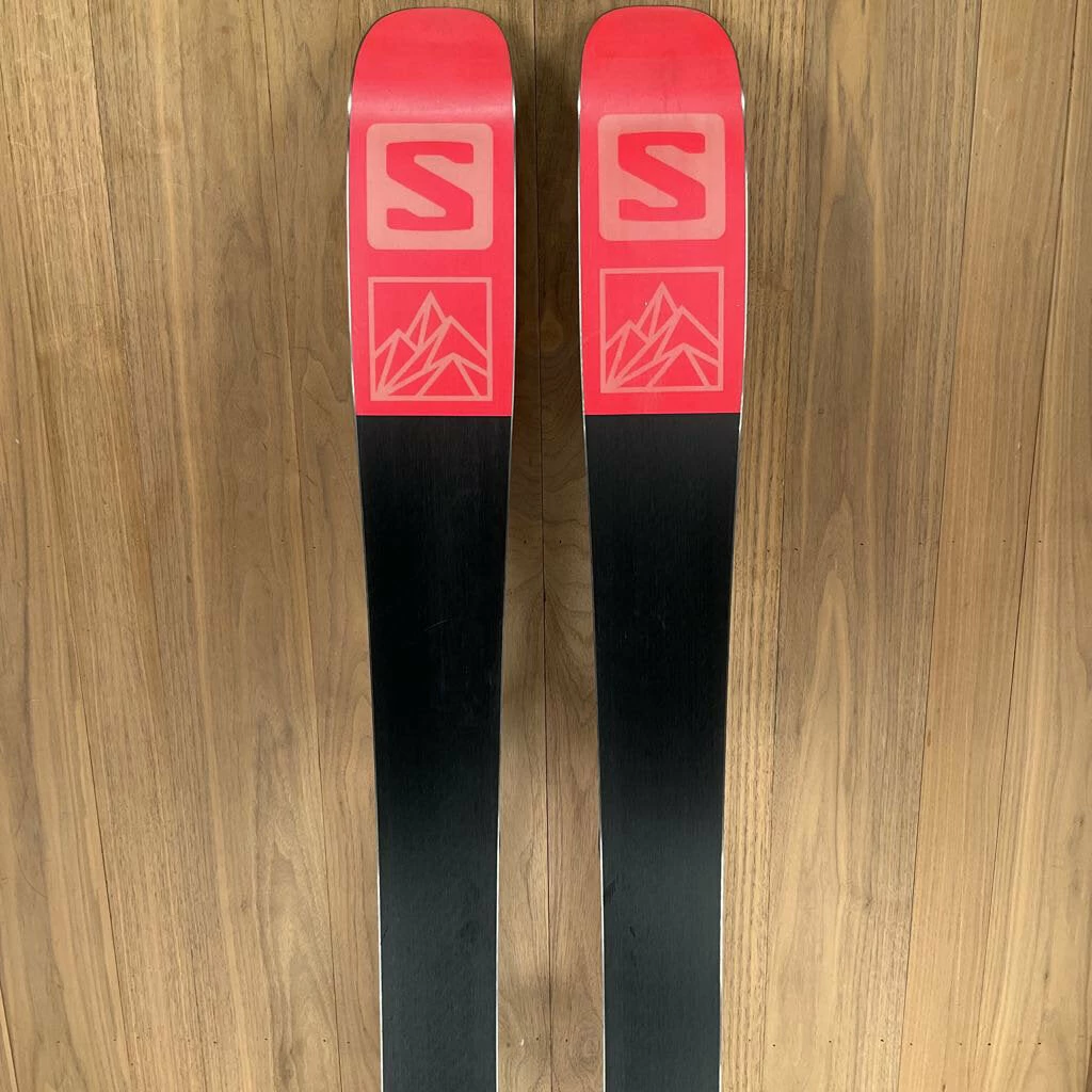 Ski 2022 Salomon Women's QST Lumen 99 W/ Armada Warden 11 Demo Binding 5 Ski 2022 Salomon Women's QST Lumen 99 W/ Armada Warden 11 Demo Binding