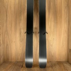 Ski 2022 Salomon Women's QST Lumen 99 W/ Armada Warden 11 Demo Binding 11 Ski 2022 Salomon Women's QST Lumen 99 W/ Armada Warden 11 Demo Binding